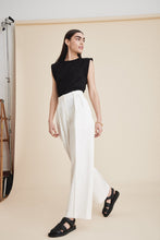 Load image into Gallery viewer, The Gimme That Shoulder Tee in Black